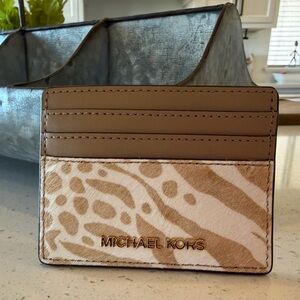 NWOT Michael Kors Jet Set Travel card holder leather & giraffe hair calf.